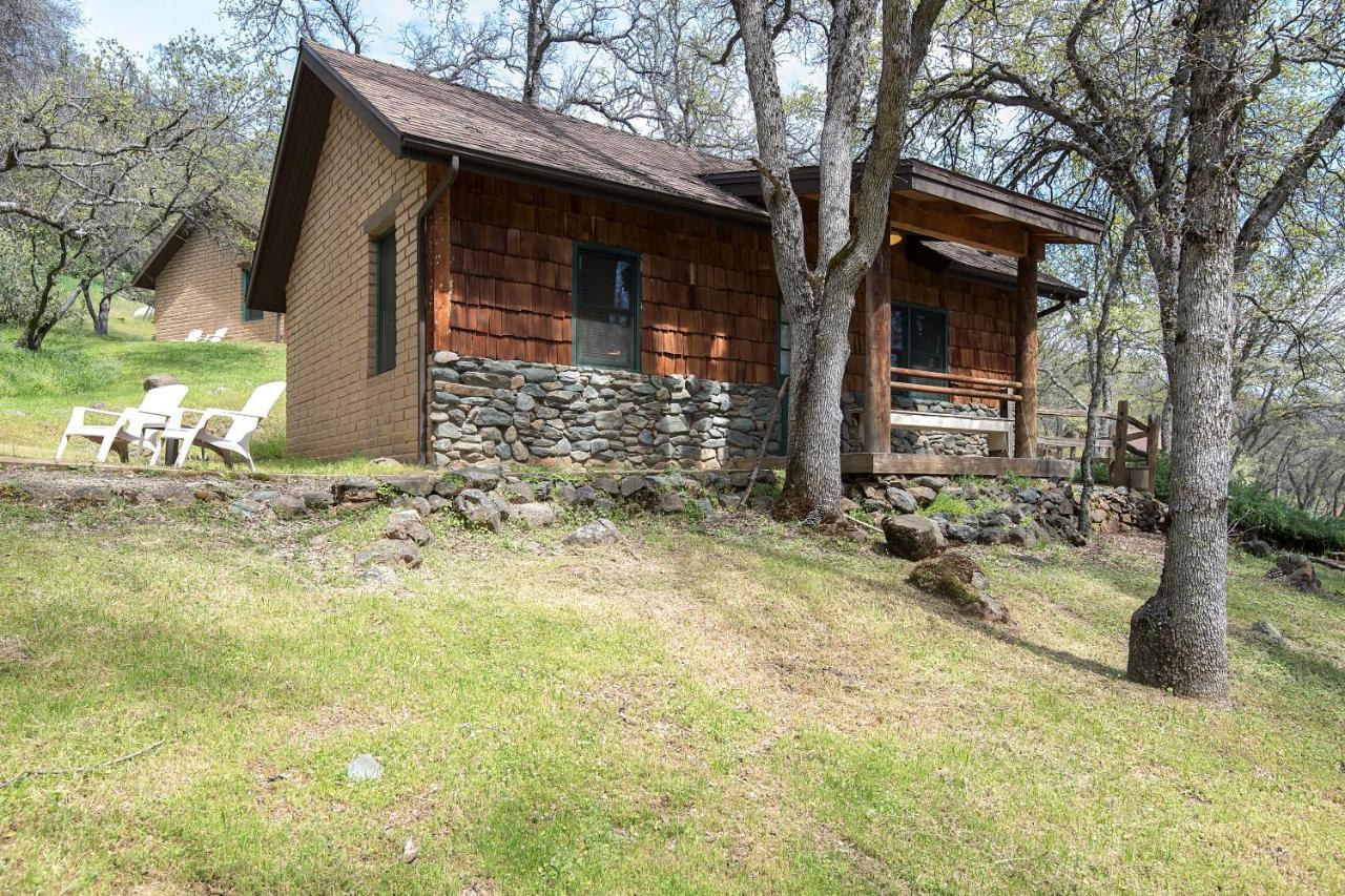 Homestead Cottages Ahwahnee Exterior photo