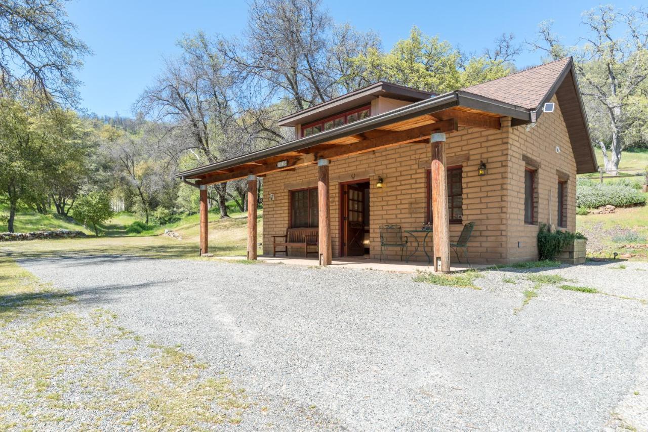 Homestead Cottages Ahwahnee Exterior photo