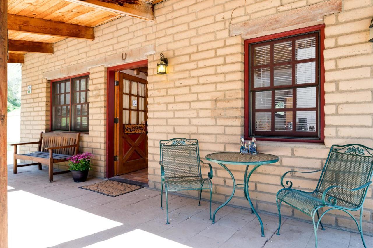 Homestead Cottages Ahwahnee Exterior photo