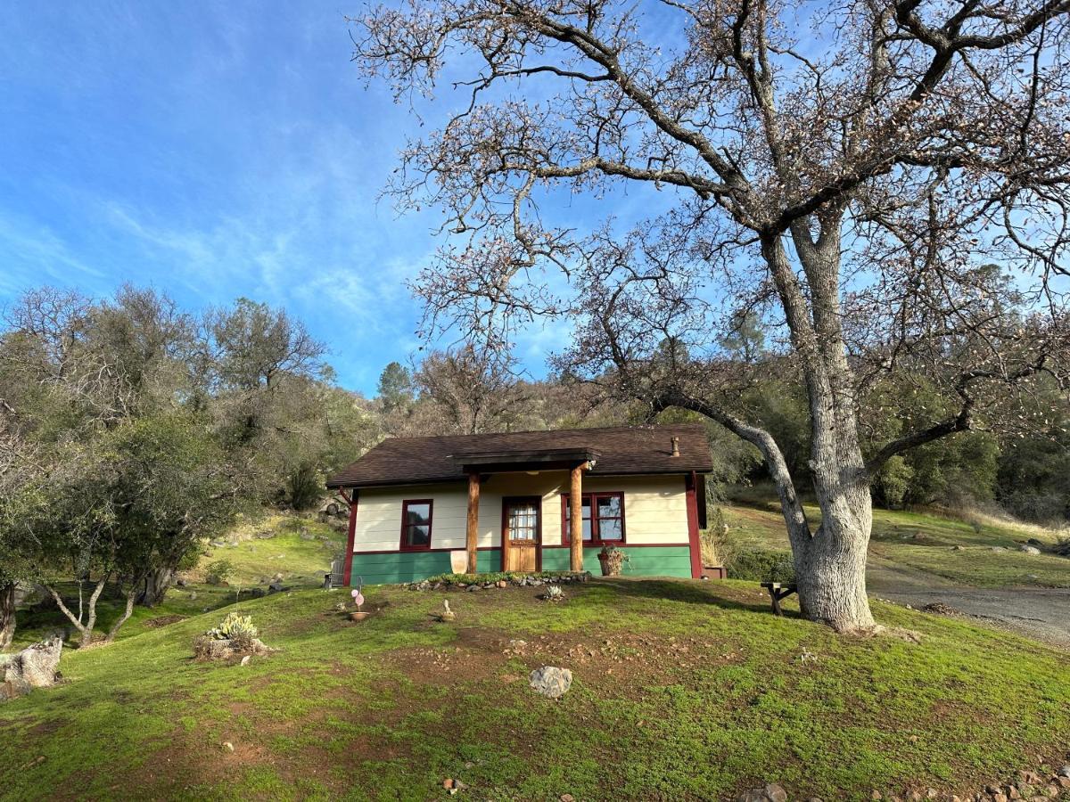 Homestead Cottages Ahwahnee Exterior photo