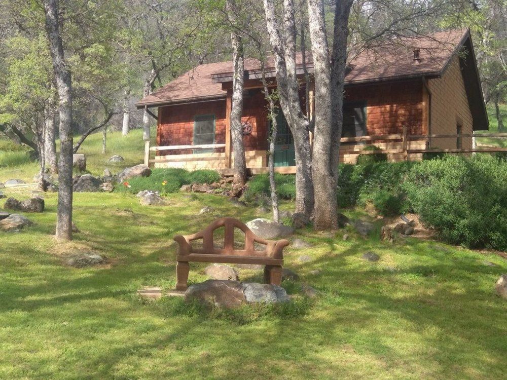 Homestead Cottages Ahwahnee Exterior photo
